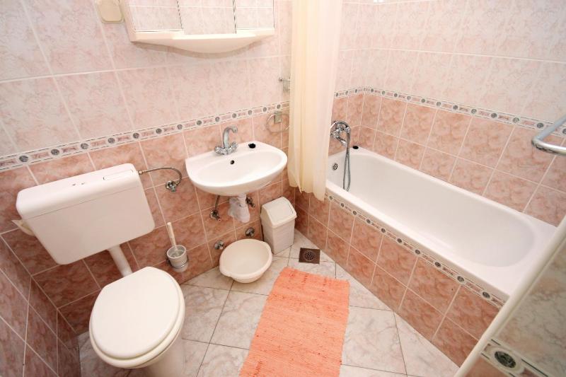 Apartments and rooms by the sea Zivogosce - Porat Makarska - 2733 - image 48