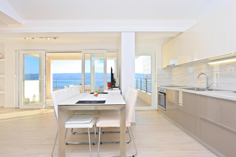 Apartments by the sea Duce Omis - 4795 - image 45