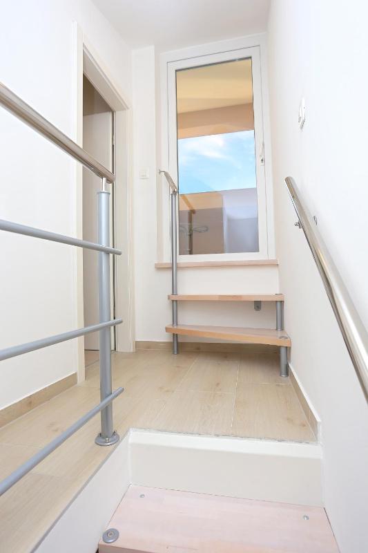Apartments by the sea Duce Omis - 4795 - image 23