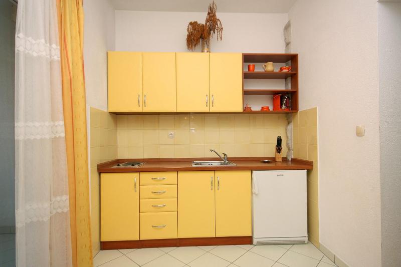 Apartments by the sea Duce Omis - 4795 - image 29