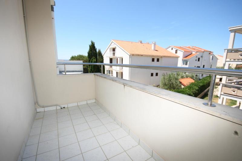 Apartments by the sea Novalja Pag - 3307 - image 40
