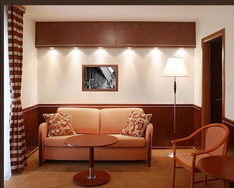 Suite image 1
