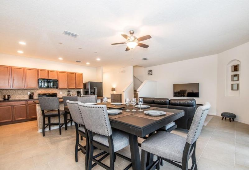 Amazing 4BR Resort Townhome with Splash Pool-4686TD villa - image 12