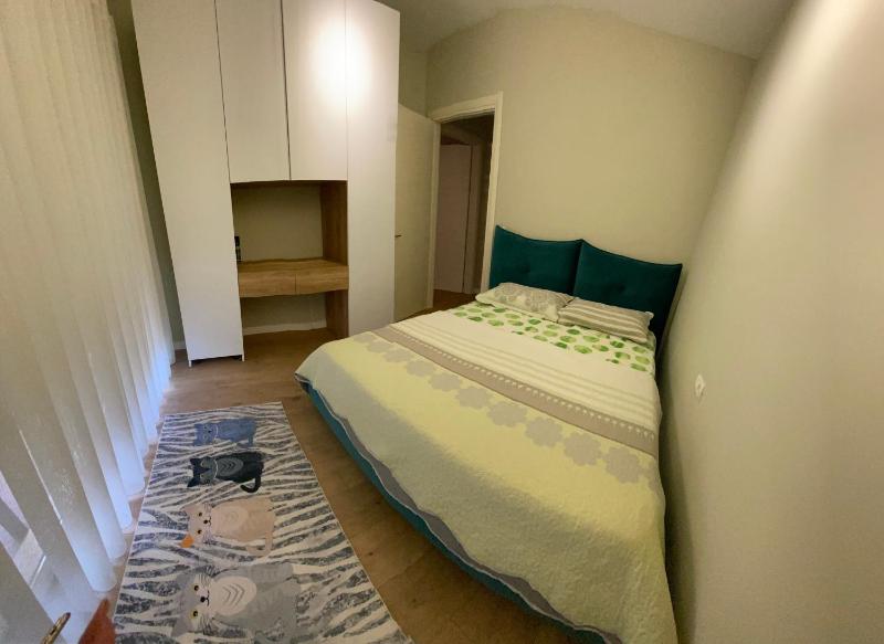 Star Apartament Gjiri lalzit Lura 2 - image 13