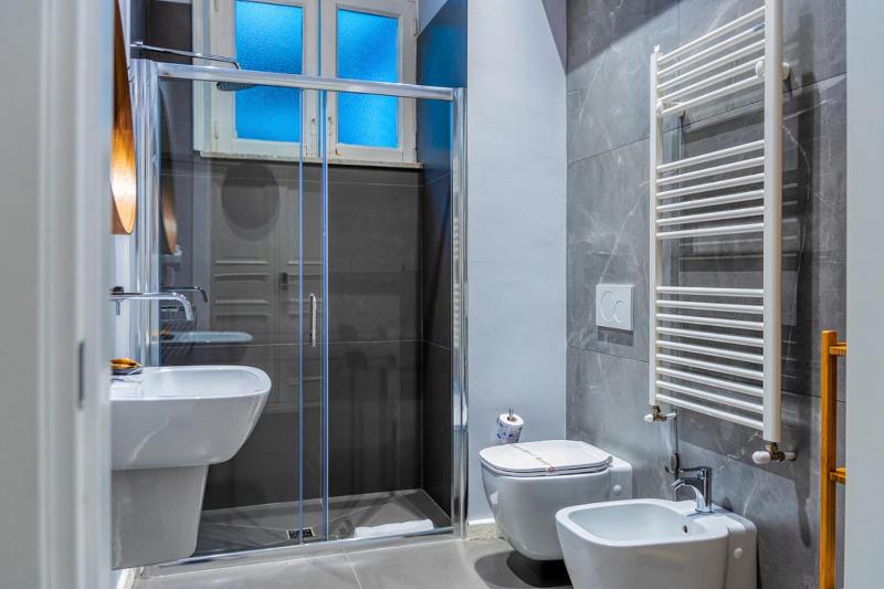 Standard Double or Twin Room image 3