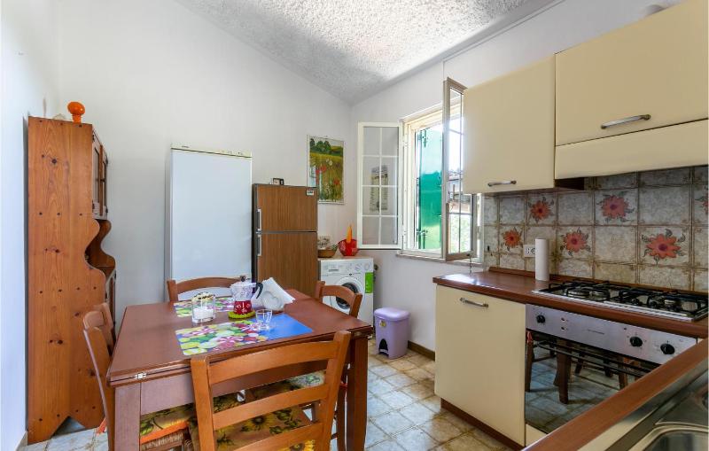 Nice Home In Noto With Wifi - image 26