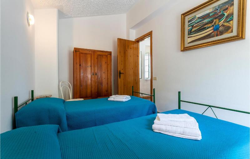 Nice Home In Noto With Wifi - image 6