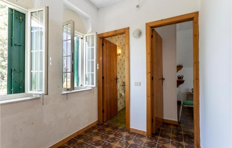 Nice Home In Noto With Wifi - image 25