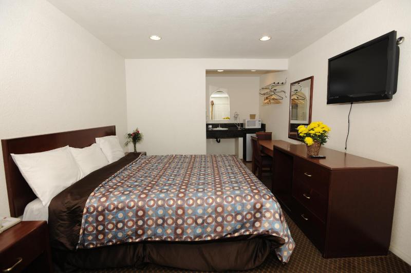 King Room image 2