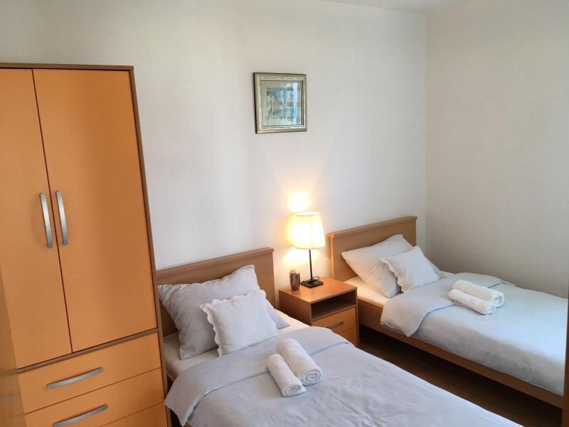 Apartments by the sea Duce Omis - 5261 - image 3