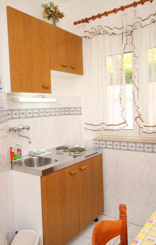 Apartments by the sea Duce Omis - 5275 - image 14