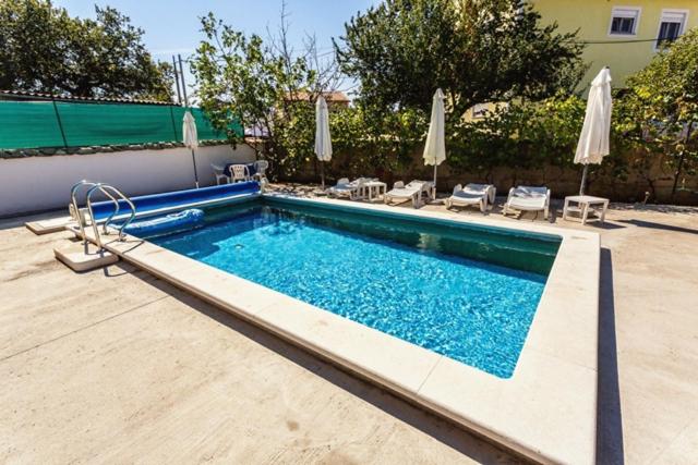 Family friendly apartments with a swimming pool Sveti Anton Krk - 5291 - image 42