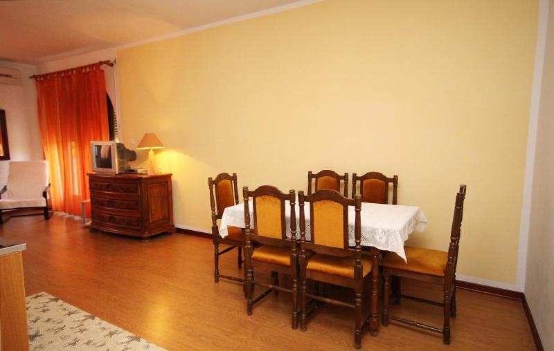 Family friendly apartments with a swimming pool Sveti Anton Krk - 5291 - image 17