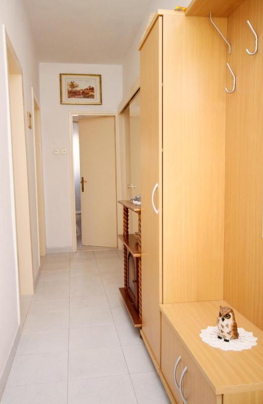 Two-Bedroom Apartment with Terrace and Sea View image 2