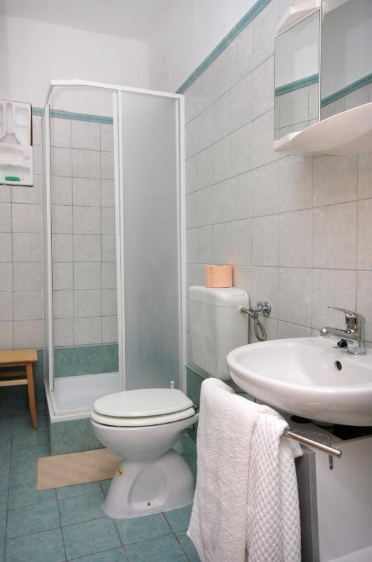 Double Room image 4