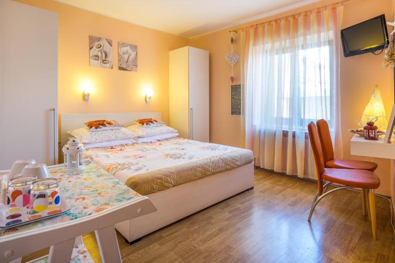 Double Room image 1