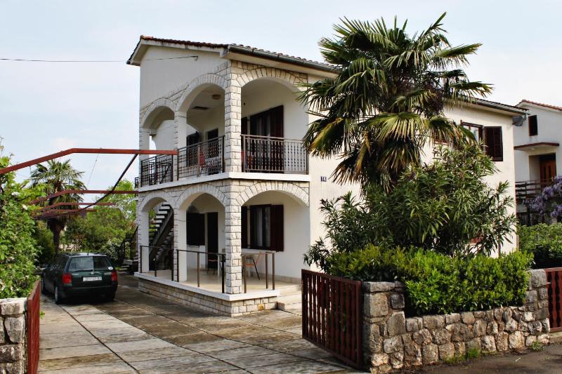 Apartments with a parking space Malinska (Krk) - 5284 - image 13