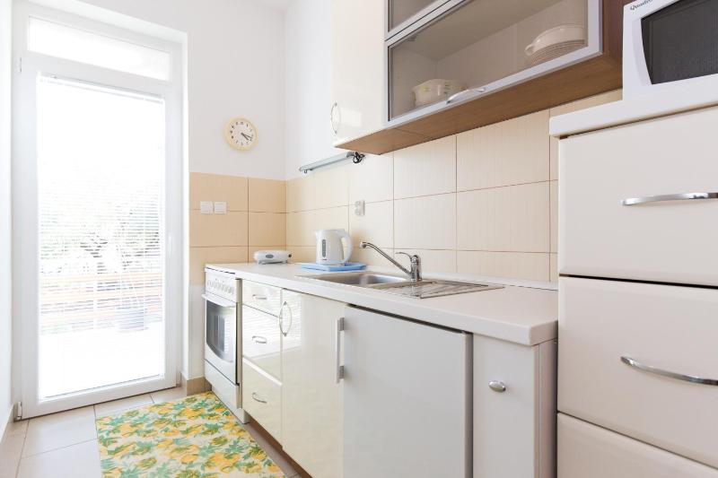 Apartment Krk 5294b - image 11