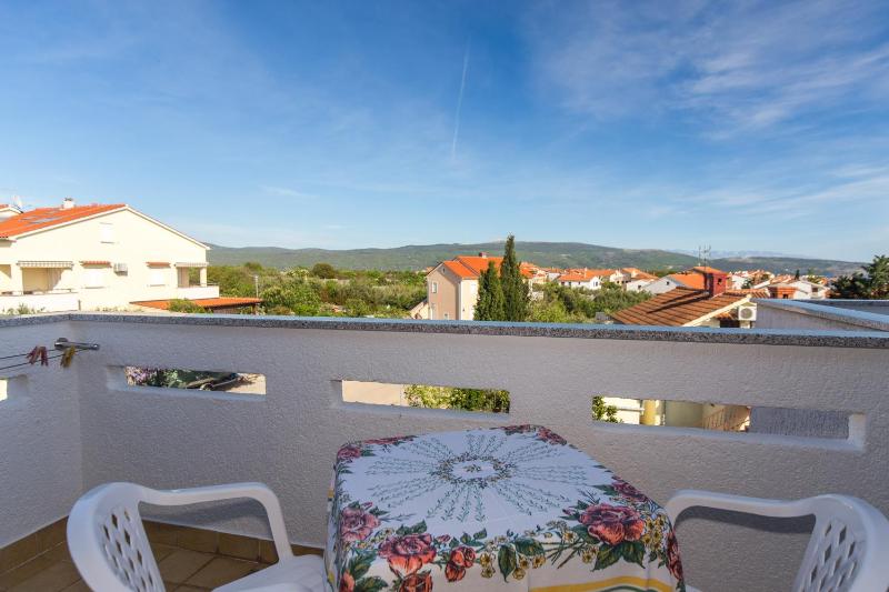 Apartments and rooms with parking space Krk - 5294 - image 13