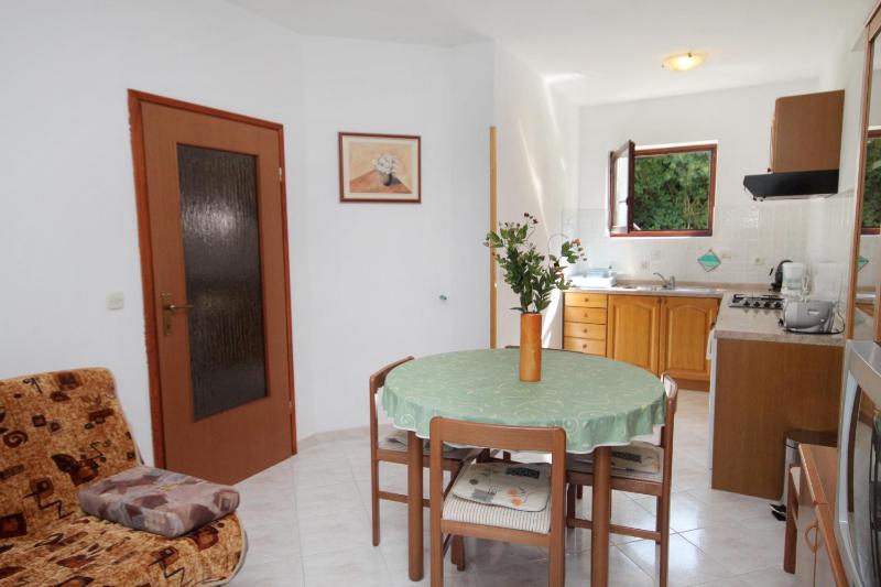 Family friendly apartments with a swimming pool Strmac Labin - 5527 - image 27