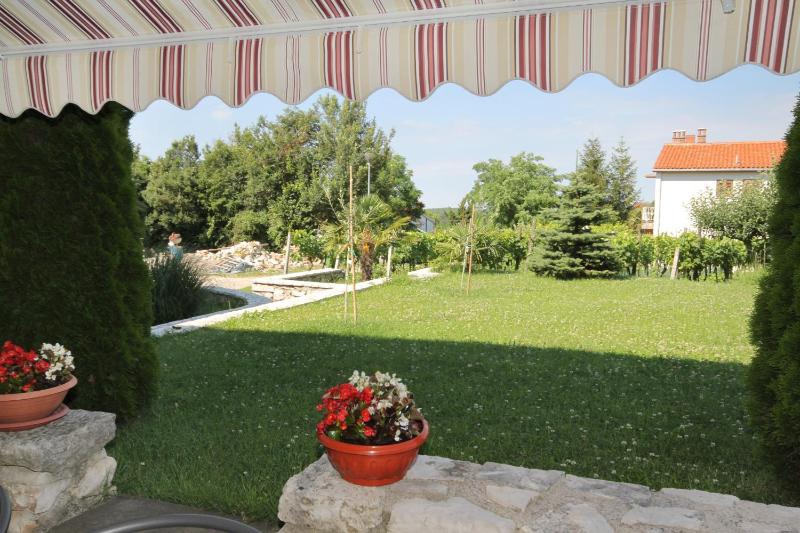 Family friendly apartments with a swimming pool Strmac Labin - 5527 - image 17