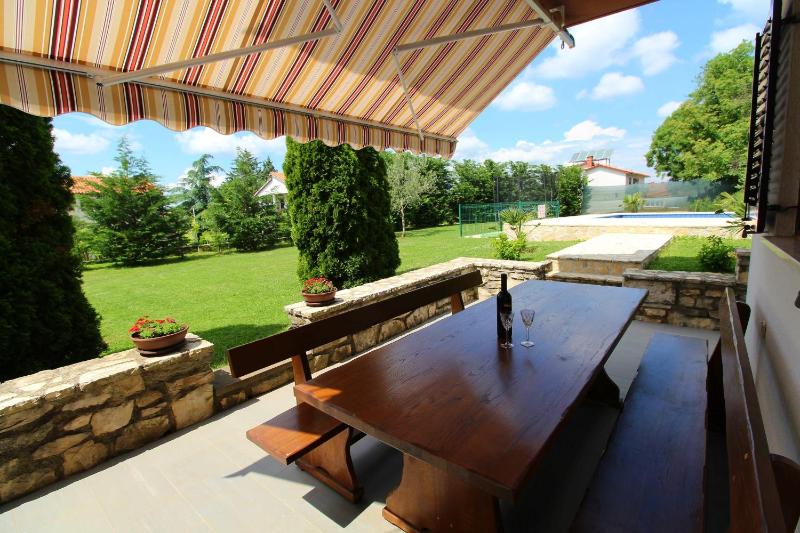 Family friendly apartments with a swimming pool Strmac Labin - 5527 - image 25