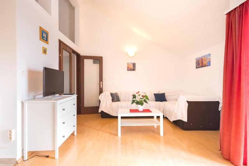 Two-Bedroom Apartment with Terrace and Sea View image 1