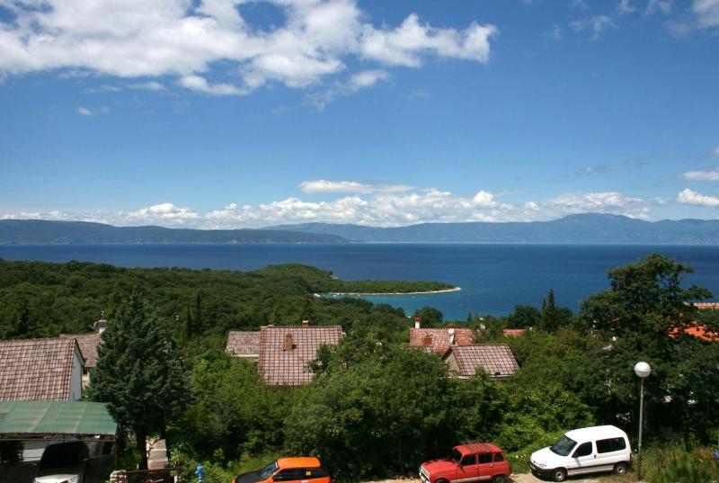 Two-Bedroom Apartment with Terrace and Sea View image 3
