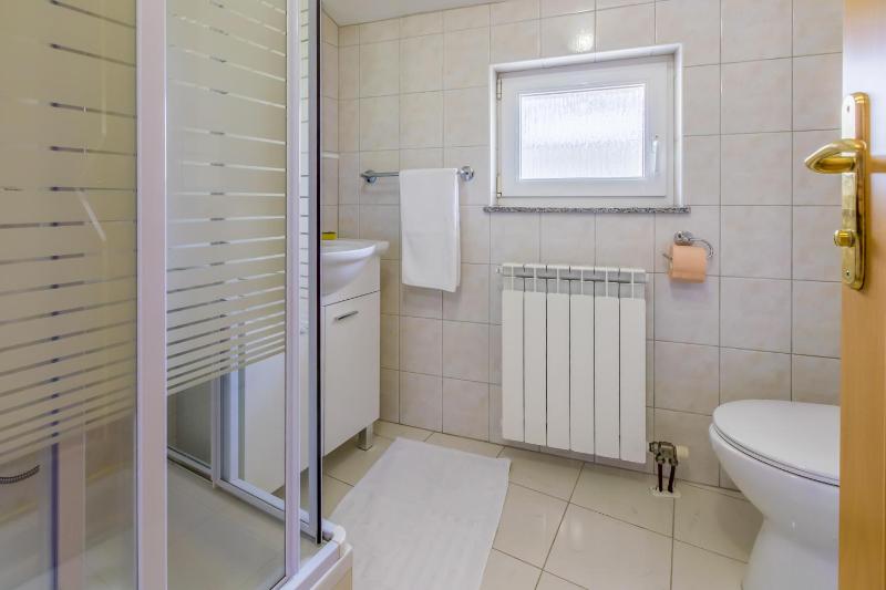 Apartment Selce 5367b - image 11