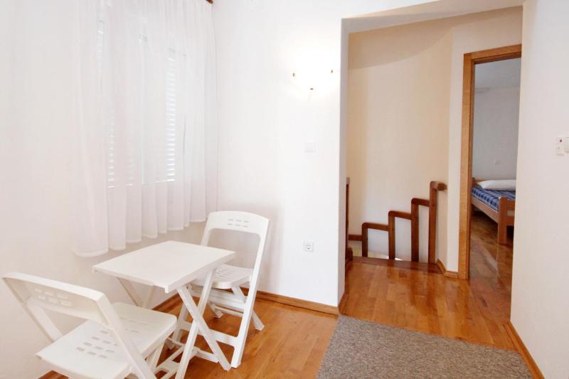 Three-Bedroom Apartment with Terrace image 2