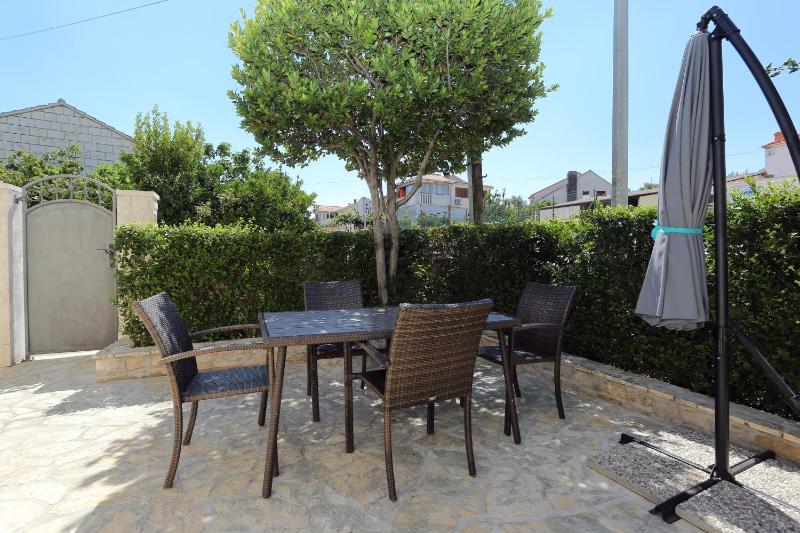 Apartments with parking space Supetar Brac - 5385 - image 32