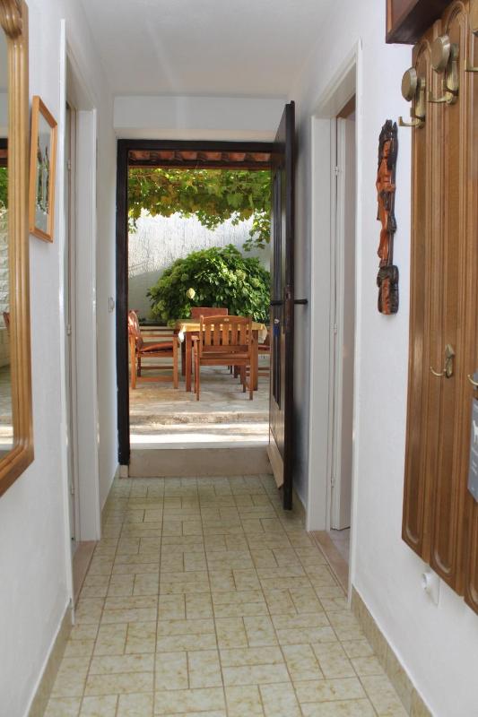 Apartments with parking space Supetar Brac - 5385 - image 25