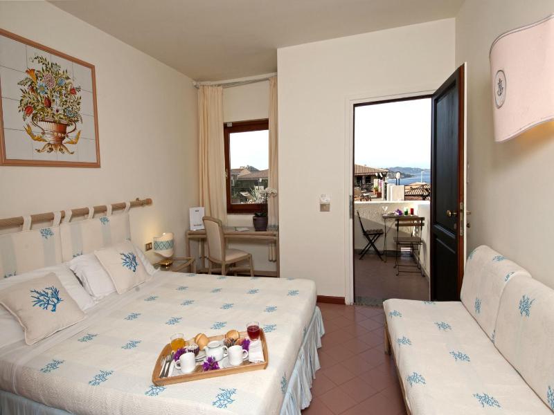 Superior Double or Twin Room image 1