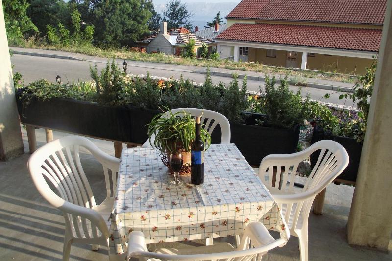 Two-Bedroom Apartment with Terrace and Sea View image 4