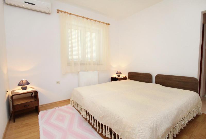 Studio with Terrace and Sea View image 1