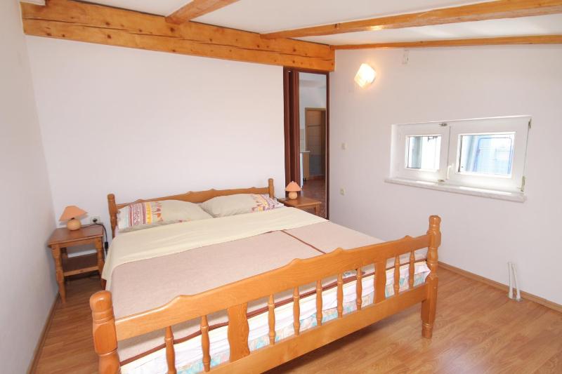 Apartments and rooms with WiFi Senj - 5560 - image 25