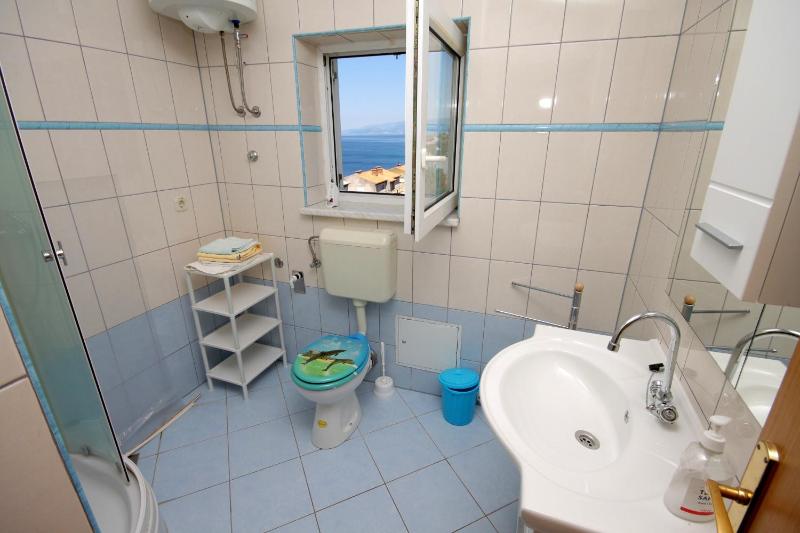 Apartments and rooms with WiFi Senj - 5560 - image 16