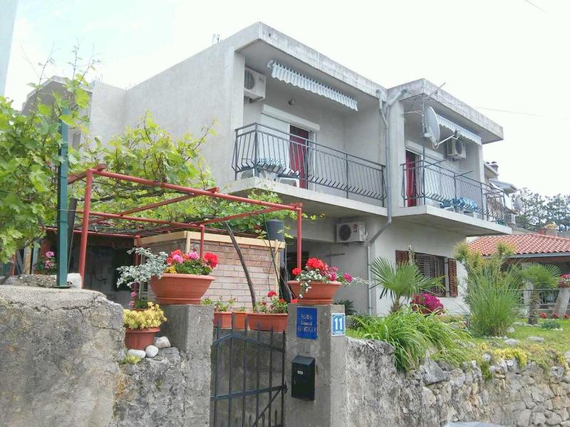 Apartments by the sea Novi Vinodolski - 5591 - image 2