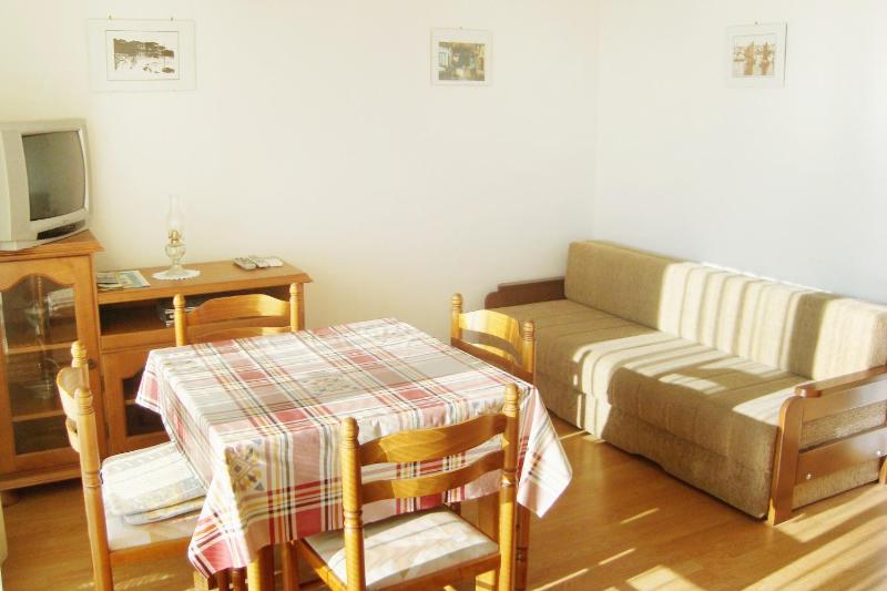 Apartments by the sea Novi Vinodolski - 5591 - image 3
