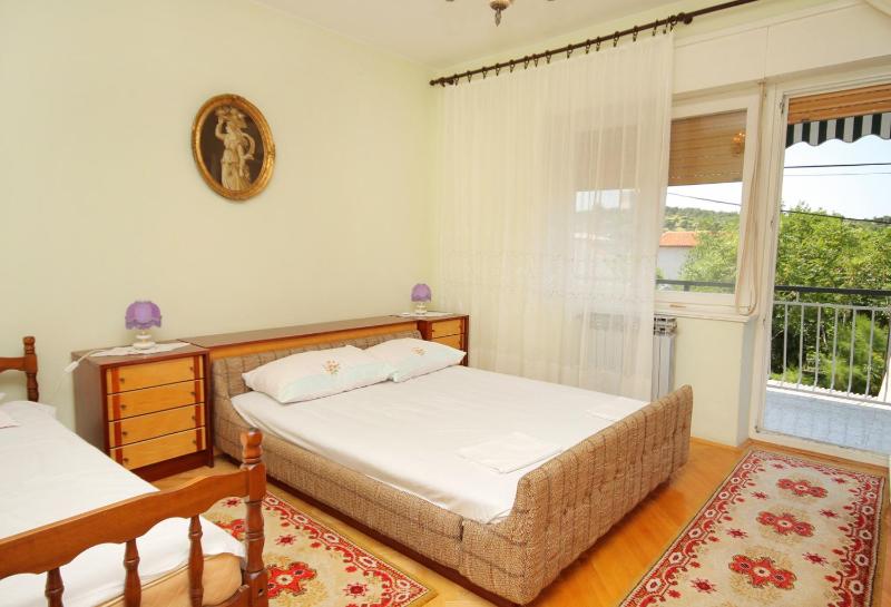 Apartments with parking space Senj - 5572 - image 9