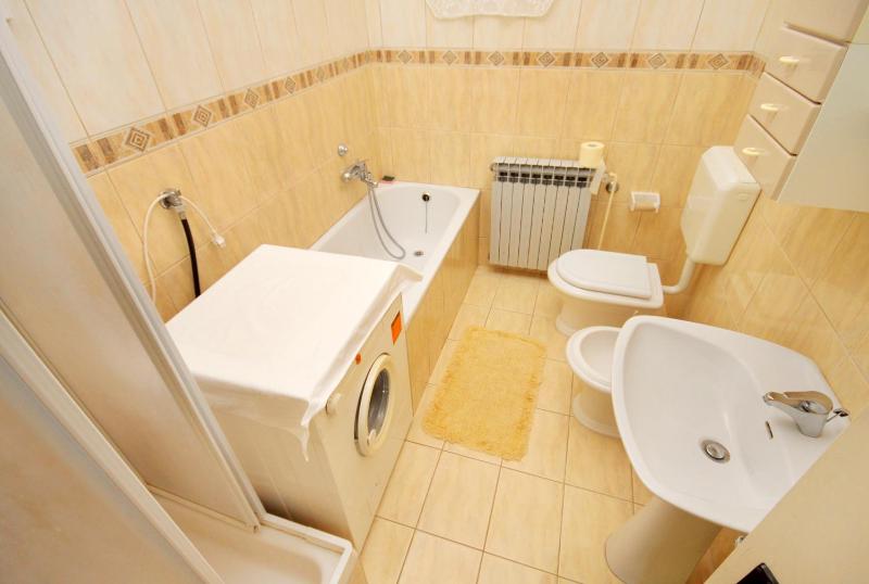 Apartments with parking space Senj - 5572 - image 3