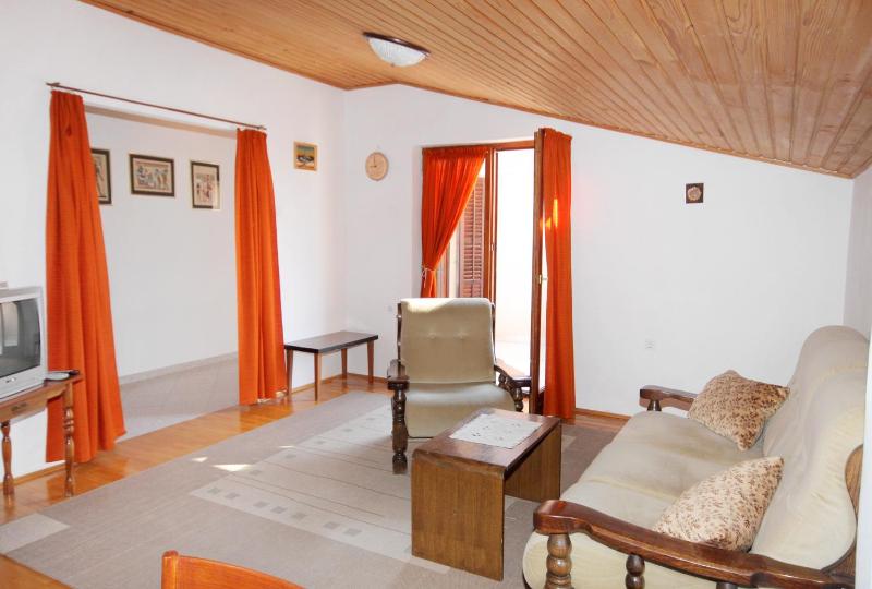 Two-Bedroom Apartment with Terrace and Sea View image 1