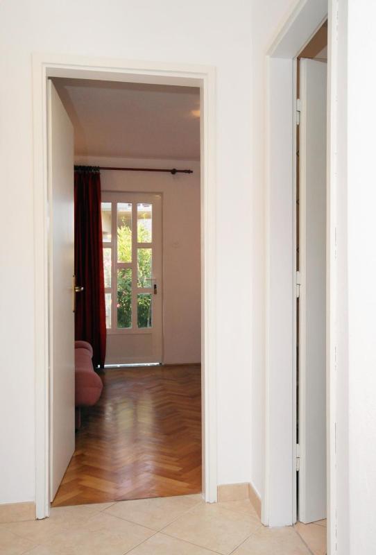 One-Bedroom Apartment with Terrace image 2
