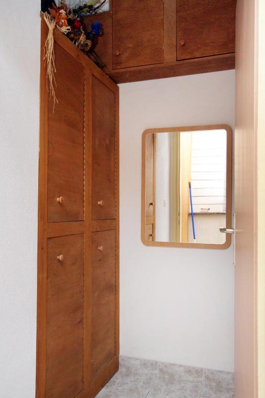 One-Bedroom Apartment with Terrace image 2