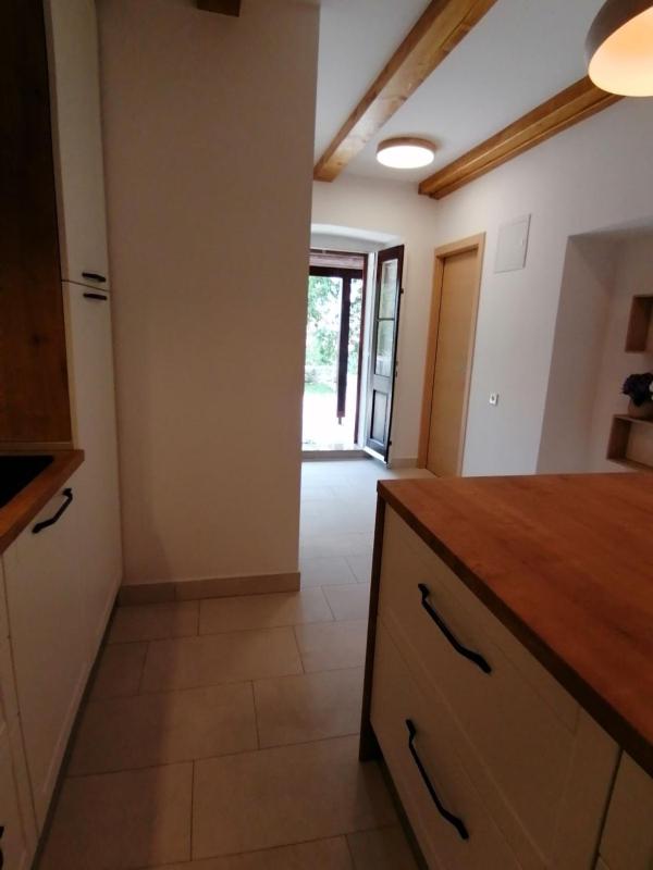 One-Bedroom Apartment with Terrace image 2