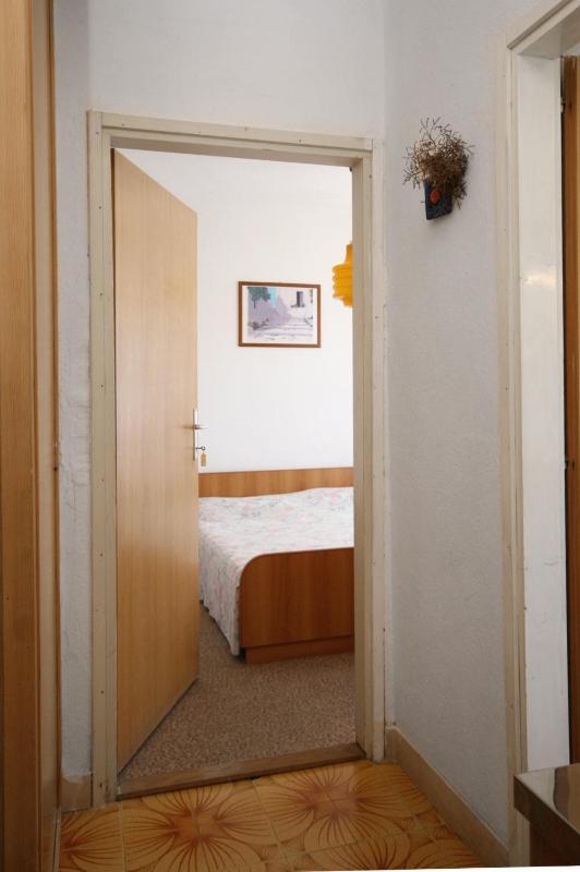 One-Bedroom Apartment with Balcony and Sea View image 2