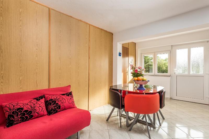 Two-Bedroom Apartment with Terrace image 3