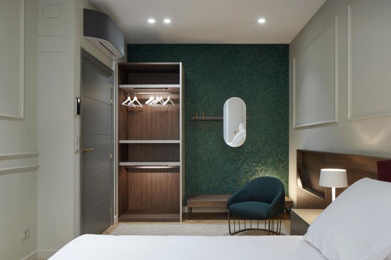 Azoka Suite by FeelFree Rentals - image 10