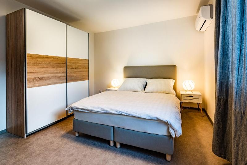 Apartment with Garden View image 4