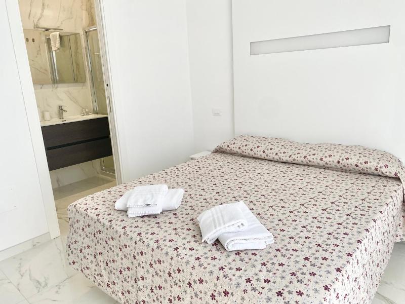 IL VIAGGIATORE RELAIS SUL MARE - image 2
